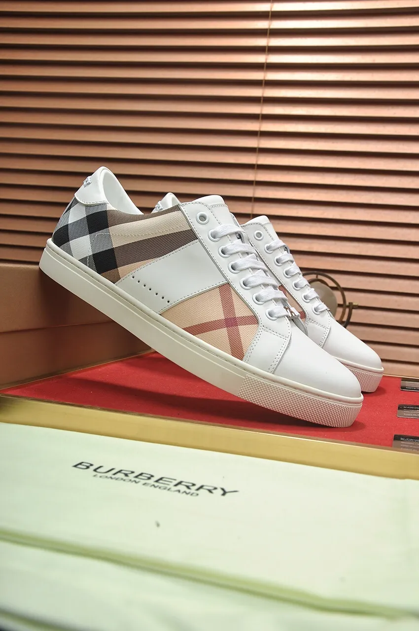Men's shoes💰480💶[Burberry] (cowhide lining) classic low-top sneakers｜Imported cowhide with classic plaid fabric｜Cow leather lining｜Original outsole｜Fine workmanship and comfortable to wear Size: 38-44 (customized at 45)